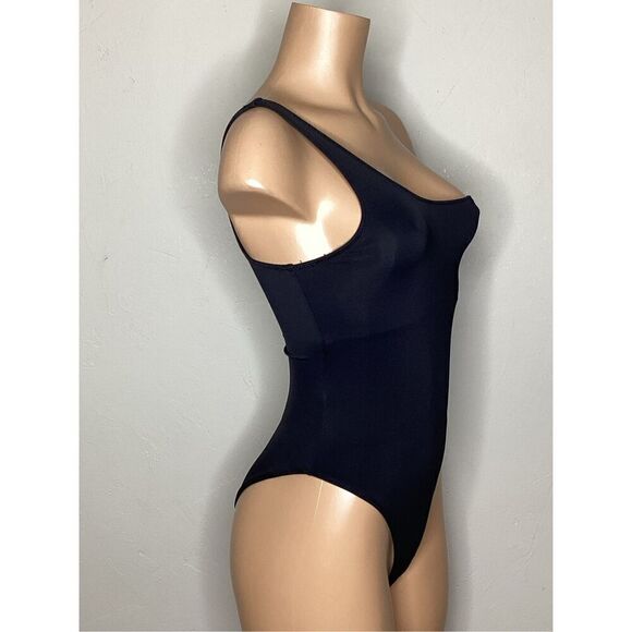 New. Good American black one shoulder scuba swimsuit. Medium - Picture 6 of 9